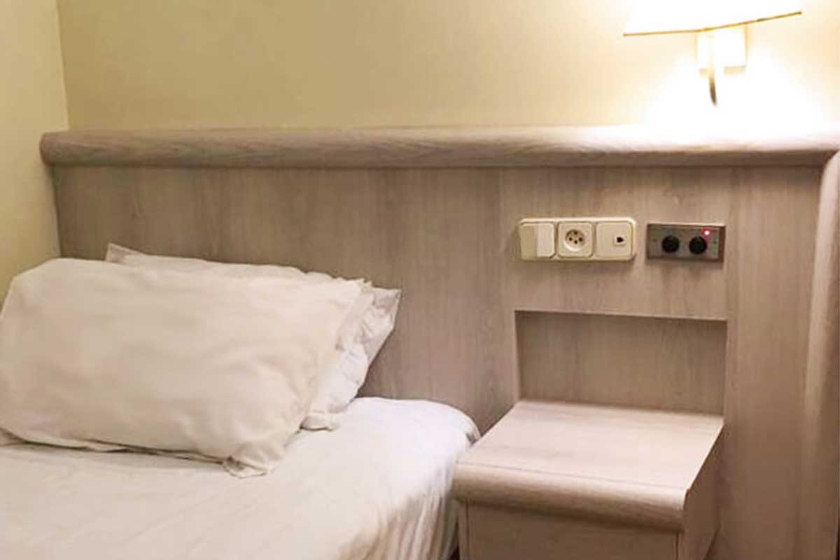 infeel revestimiento autoadhesivo cabecero hotel despues