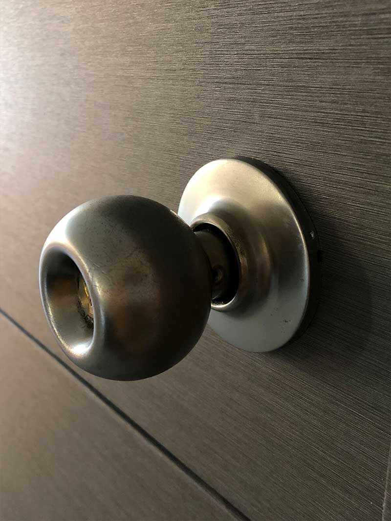 puerta hotel madrid revestimiento infeel