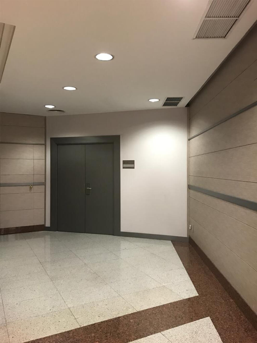 infeel revestimiento autoadhesivo