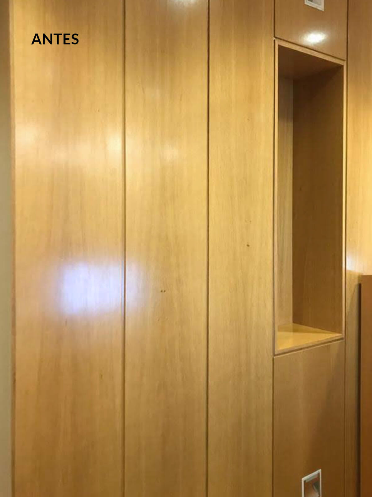 panelado de madera hotel antes