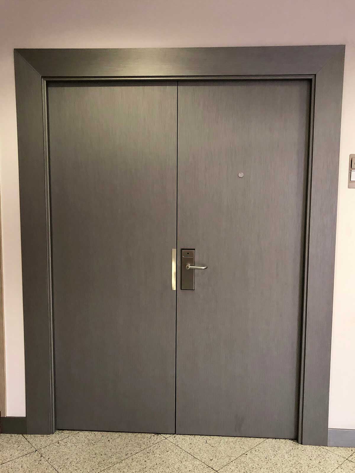 revestimiento autoadhesivo infeel puerta doble