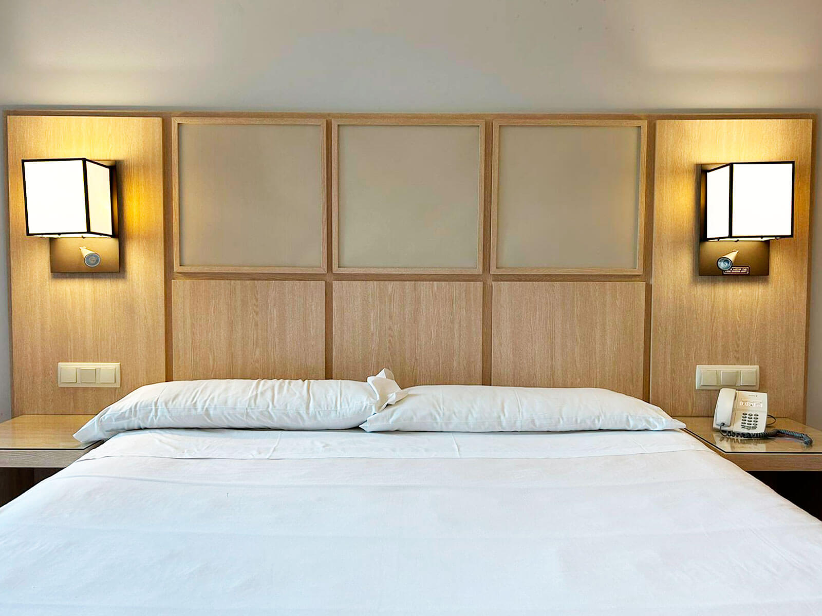 cover-stylo-cabecero-revestimiento-vinilico-contract-reformas-hoteleras-despues