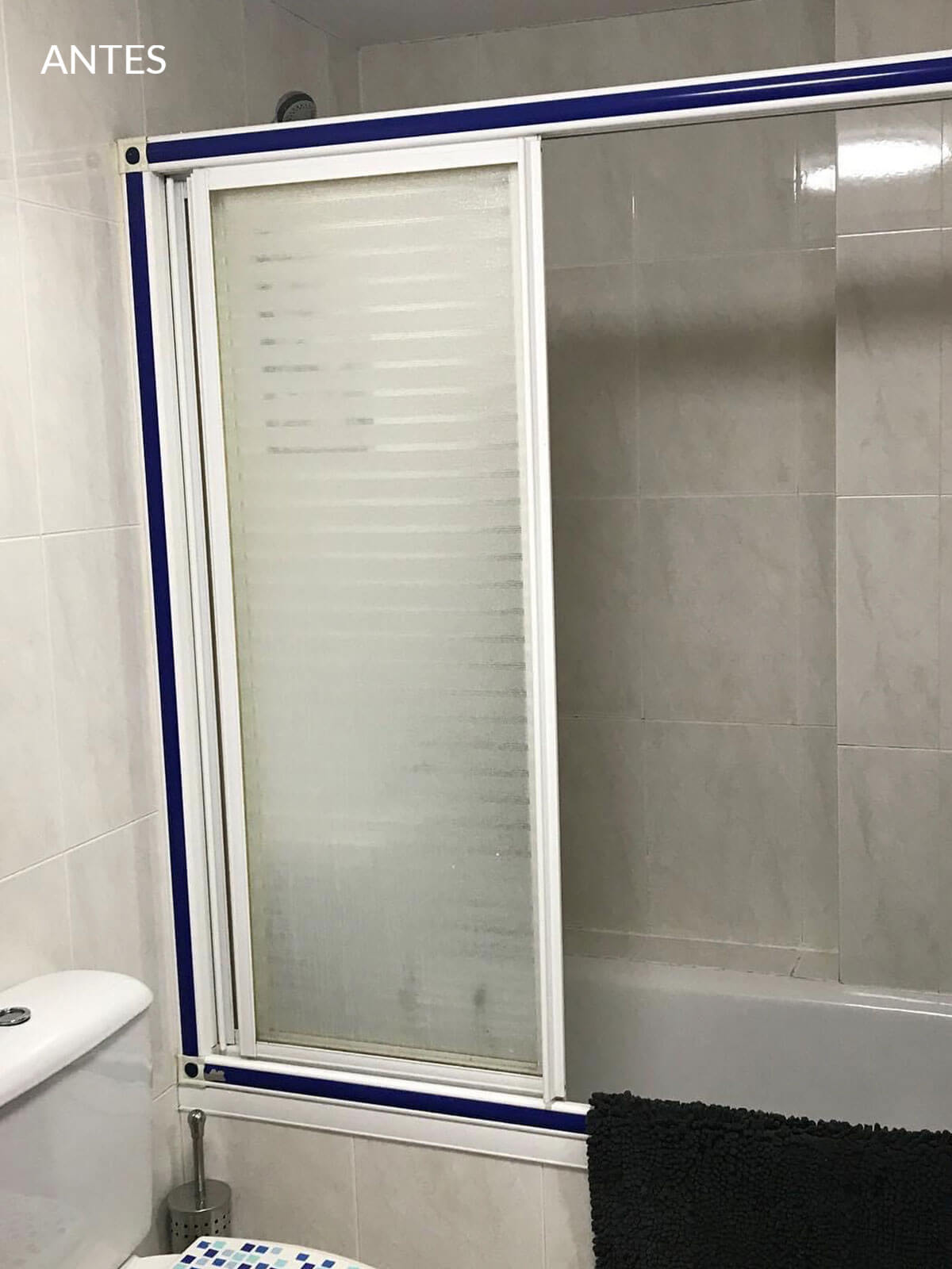 cover-stylo-revestimiento-vinilico-autoadhesivo-hoteles-antes-2