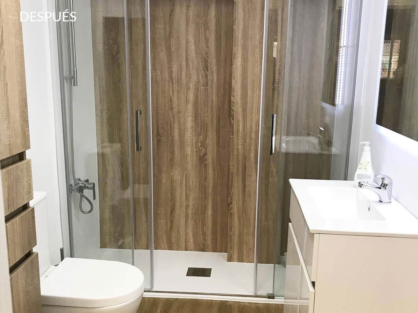 cover-stylo-revestimiento-vinilico-autoadhesivo-hoteles-baño